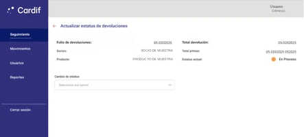 Detalle de «Actualizar estatus de devoluciones»: folio, socio y producto de muestra, totales y estatus actual «En proceso».
